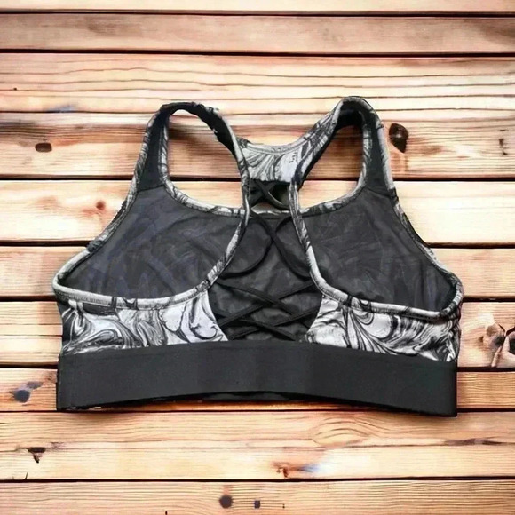 Victoria Secret Player Unlined Strappy Racerback Sports Bra Size Large. - Picture 2 of 3